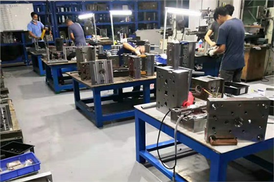 博騰納塑膠模具廠：121道質檢工序，品質信得過