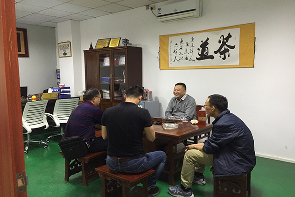 智能手環(huán)外殼模具哪家行？——看看深圳博騰納塑膠模具制造廠