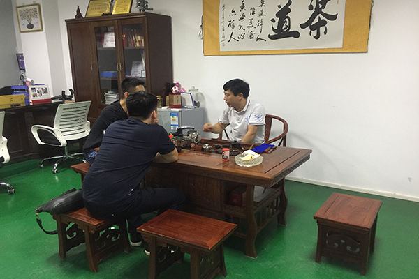電子產(chǎn)品開模，就找深圳博騰納精密塑膠模具廠！