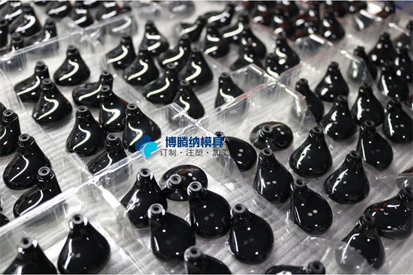模具注塑廠(chǎng)家_來(lái)博騰納給您更具性?xún)r(jià)比的產(chǎn)品